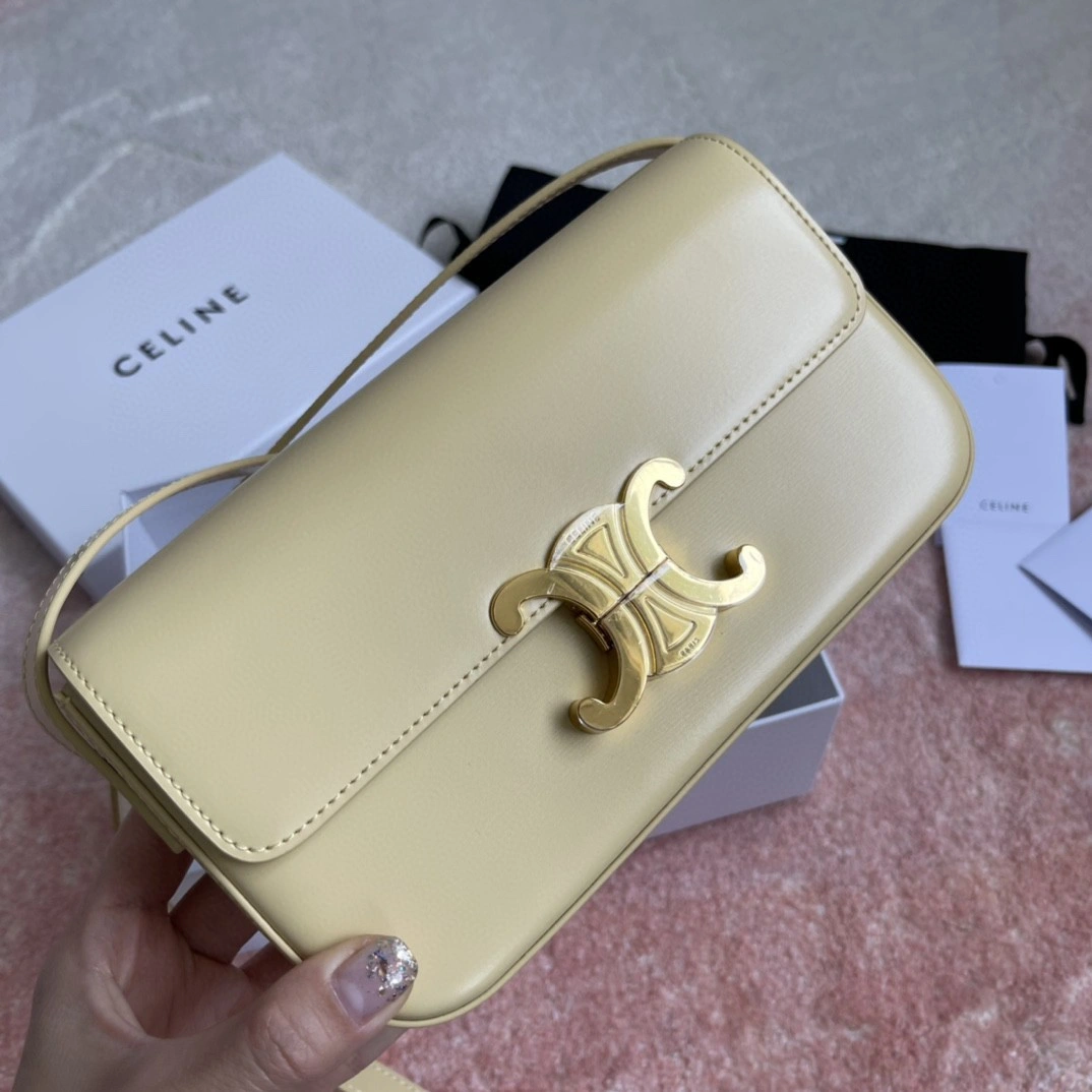 AIR- 194143BF4-11PA Calfskin TRIOMPHE item : BT-B225F0309W