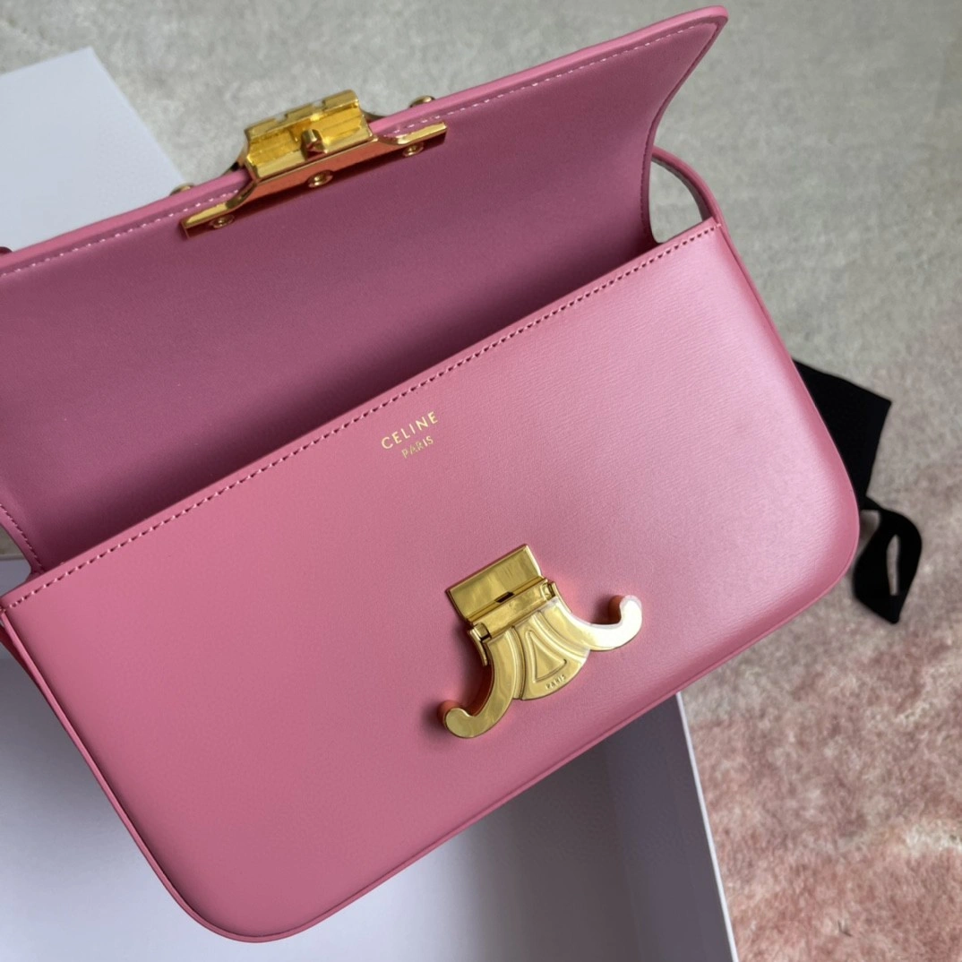 AIR- 194143BF4-25FO Calfskin TRIOMPHE item : BT-B225F0305W