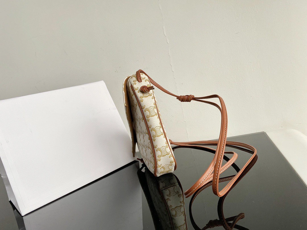 AIR- 195902BZK-01BC Calfskin item : BT-B225D2833W