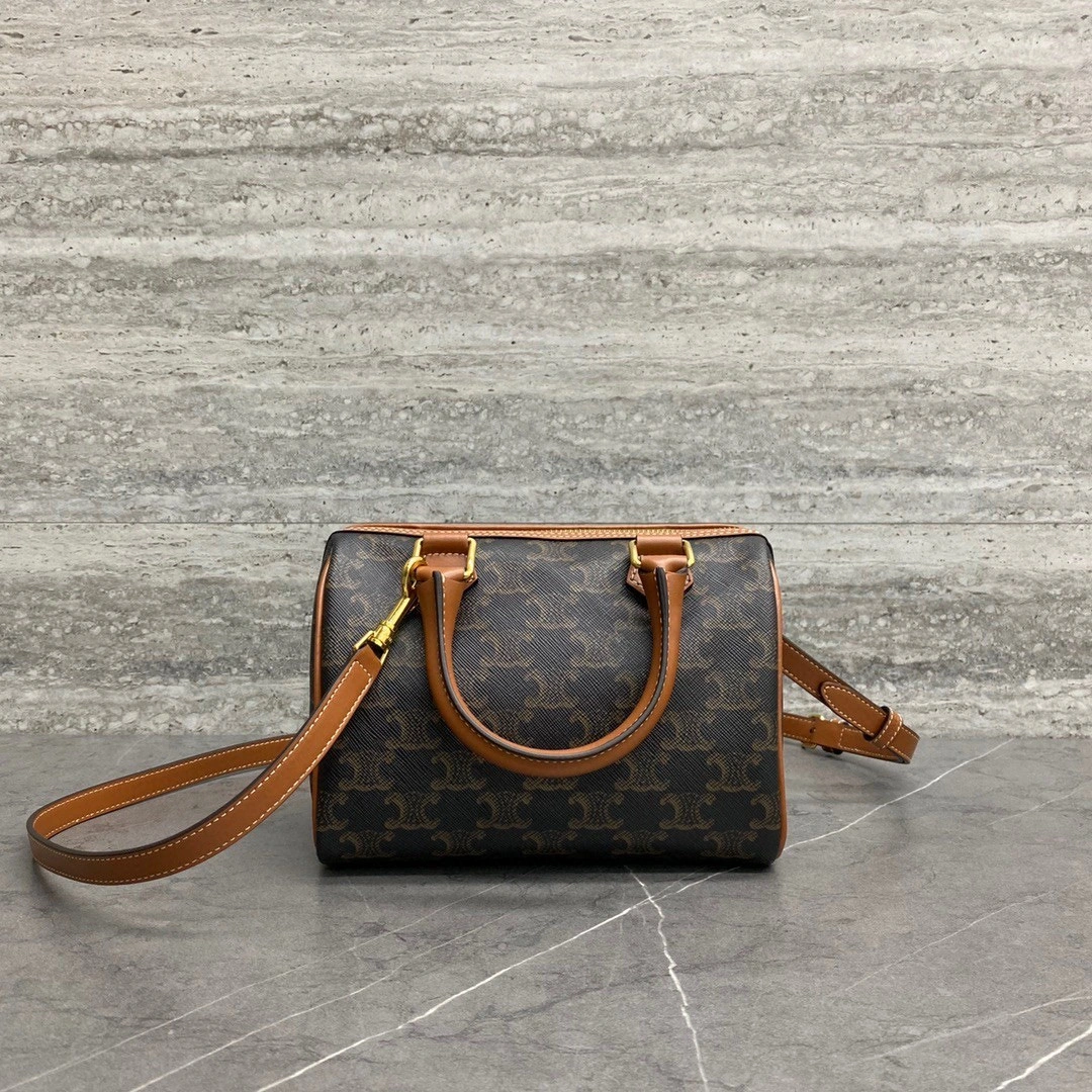AIR- 197582CAS-04LU TRIOMPHE CANVAS cowhide item : BT-B225D2356W