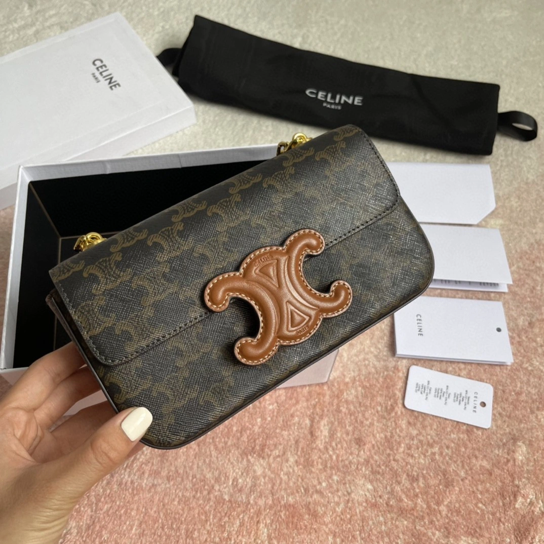AIR- 199242CUZ-04LU Calfskin item : BT-B225F0316W