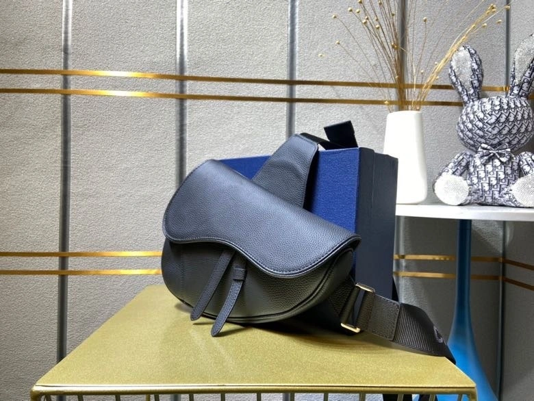 AIR- 1ADPO Calfskin saddle item : BT-B225C2738W
