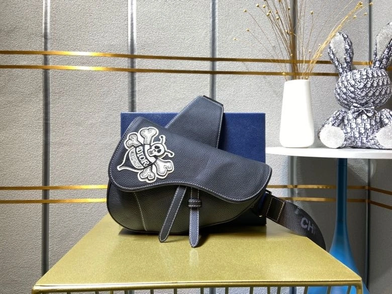 AIR- 1ADPO Calfskin saddle item : BT-B225C2740W