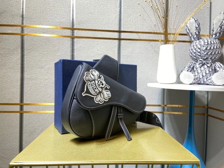 AIR- 1ADPO Calfskin saddle item : BT-B225C2740W
