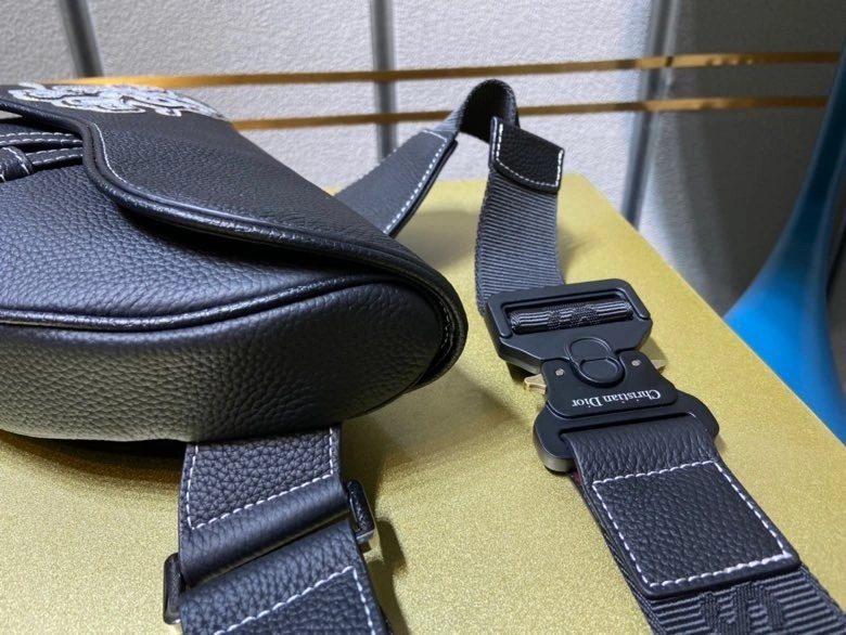 AIR- 1ADPO Calfskin saddle item : BT-B225C2740W