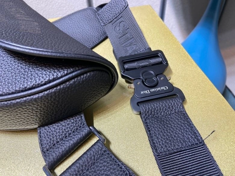 AIR- 1ADPO Calfskin saddle item : BT-B225C2741W
