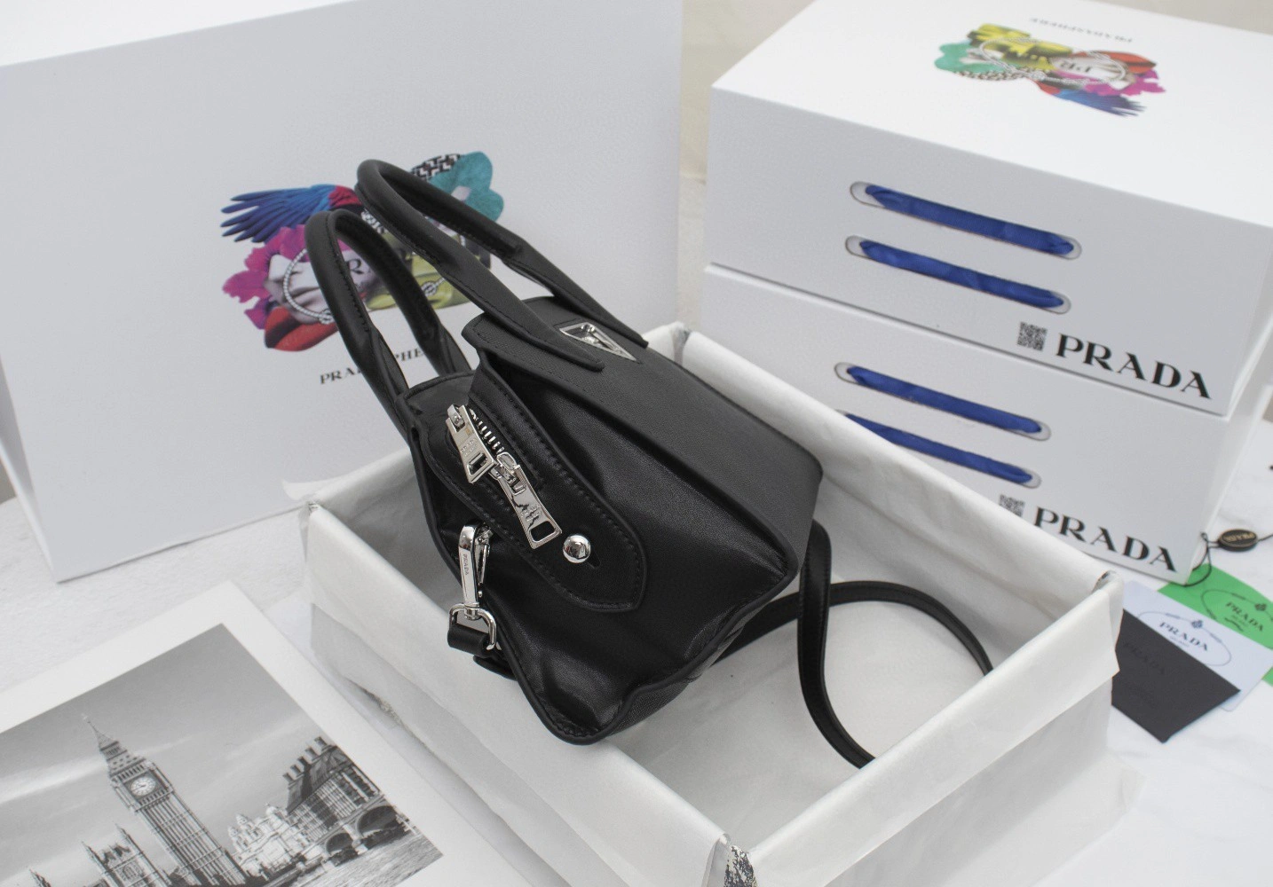 AIR- 1BA269-2ERX-F0002-V-NO7 Saffiano item : BT-B225E1242W