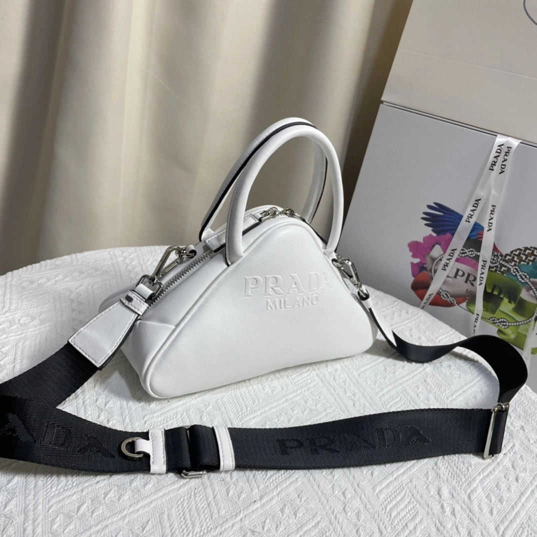 AIR- 1BB082_2BYA_F0009_V_NEO Calfskin item : BT-B225E1206W