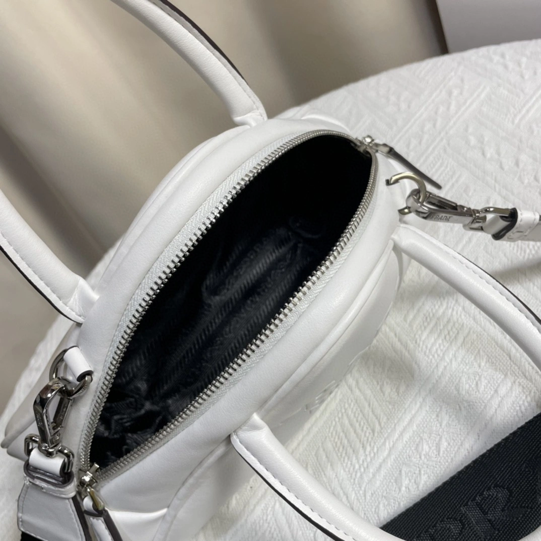 AIR- 1BB082_2BYA_F0009_V_NEO Calfskin item : BT-B225E1206W
