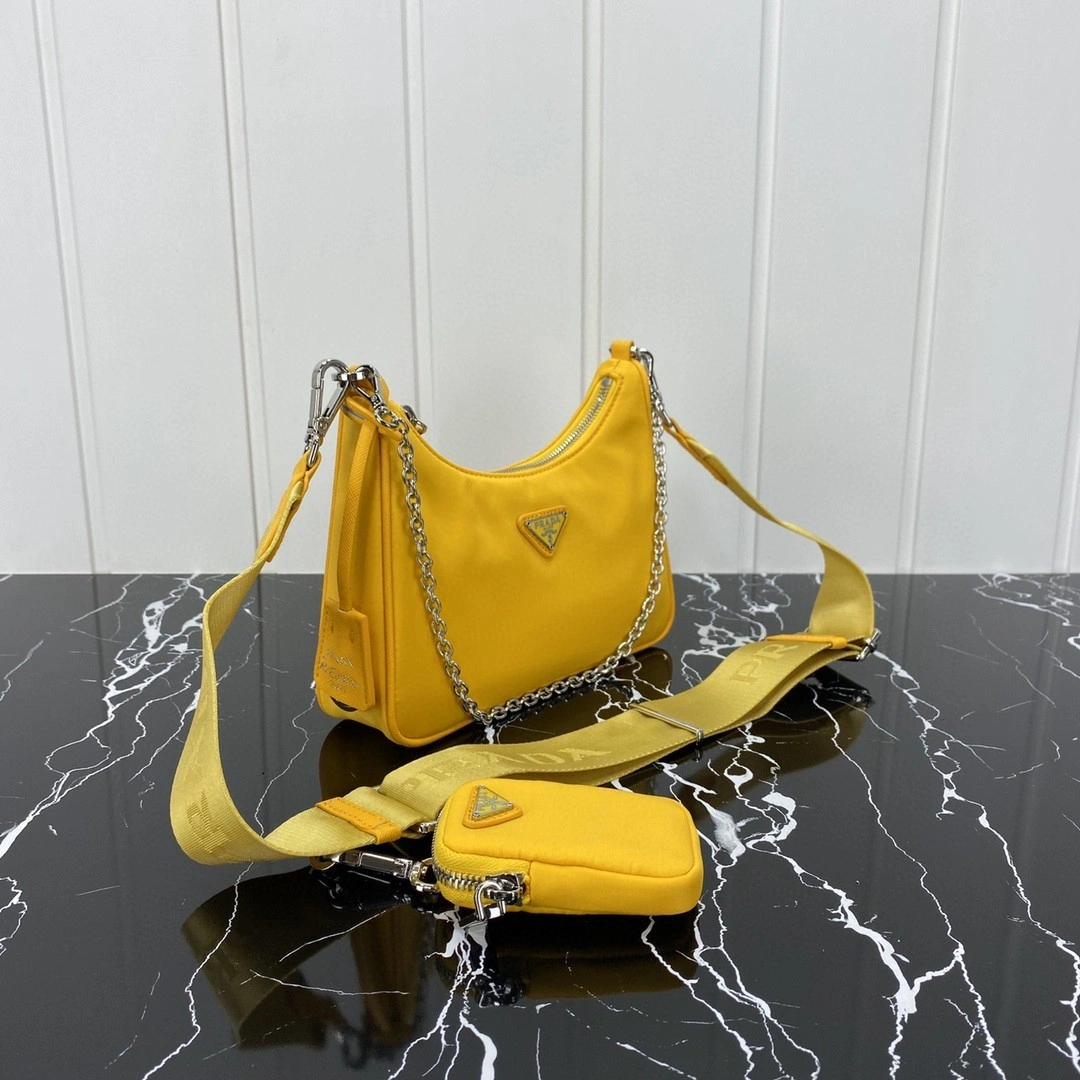 AIR- 1BH204_064_F0010_V_I1L nylon Hobo item : BT-B225E1311W