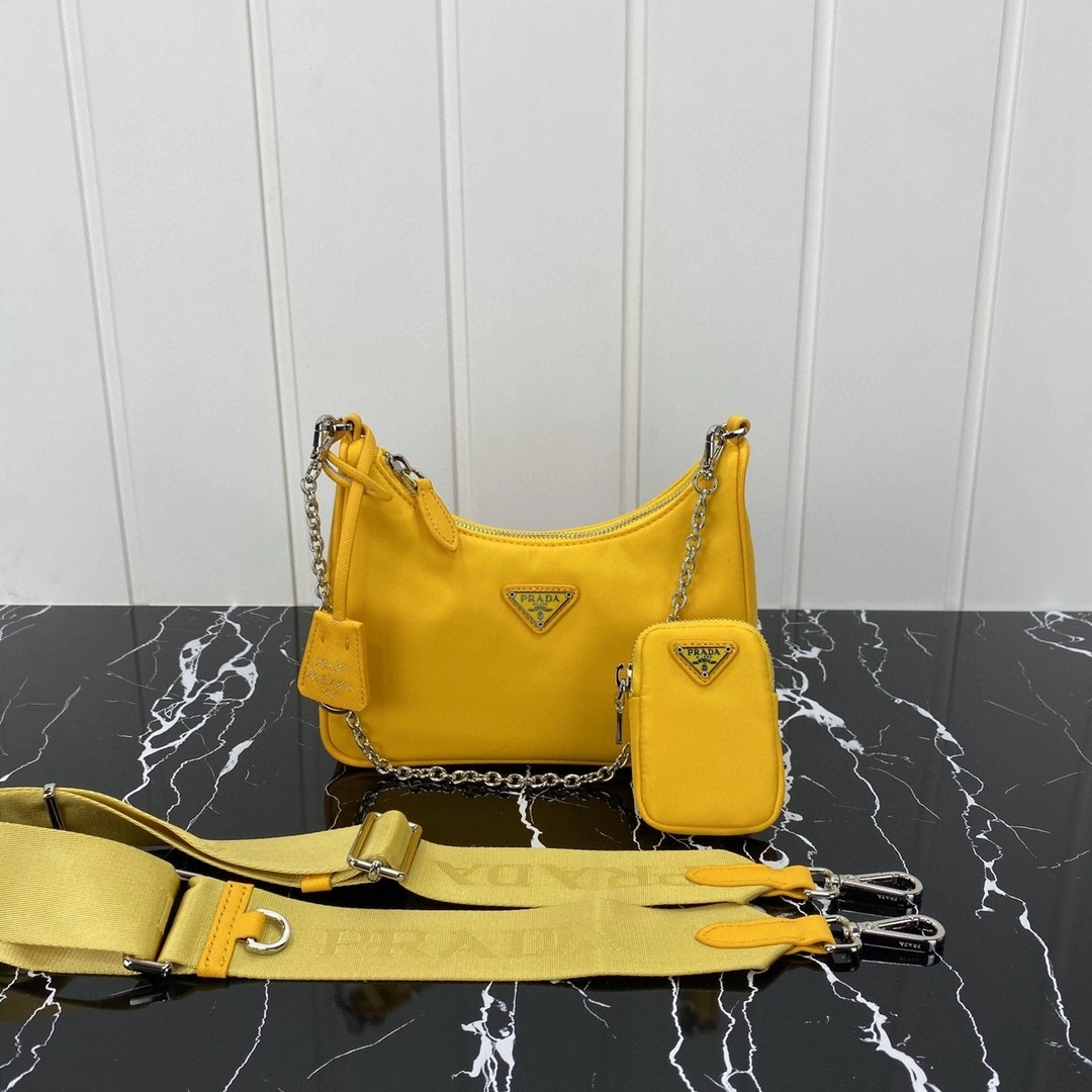 AIR- 1BH204_064_F0010_V_I1L nylon Hobo item : BT-B225E1311W