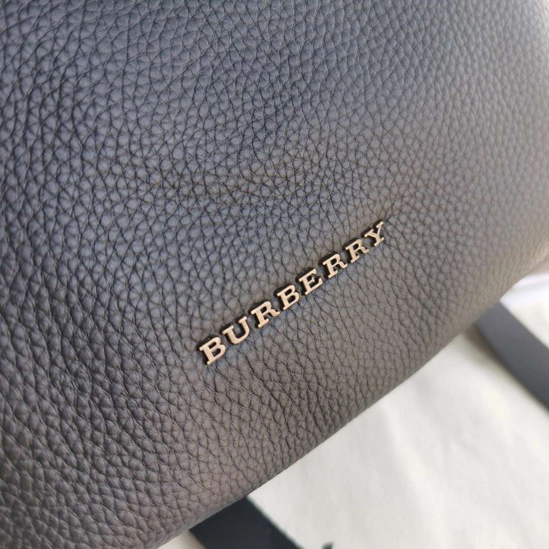 AIR- 40333971 cowhide item : BT-B225D2847W