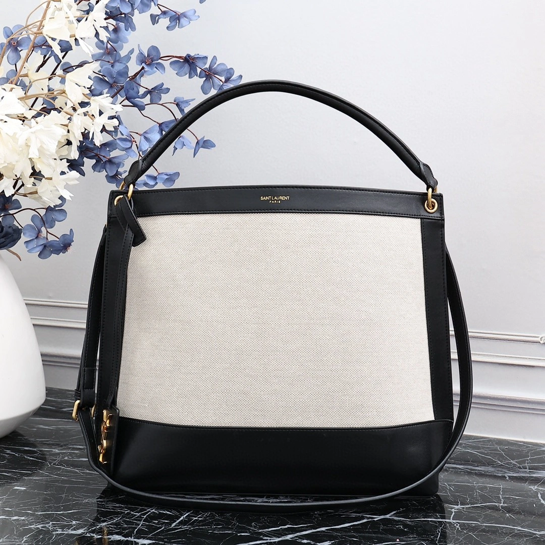 AIR- 634786 cowhide HOBO item : BT-B225C2736W