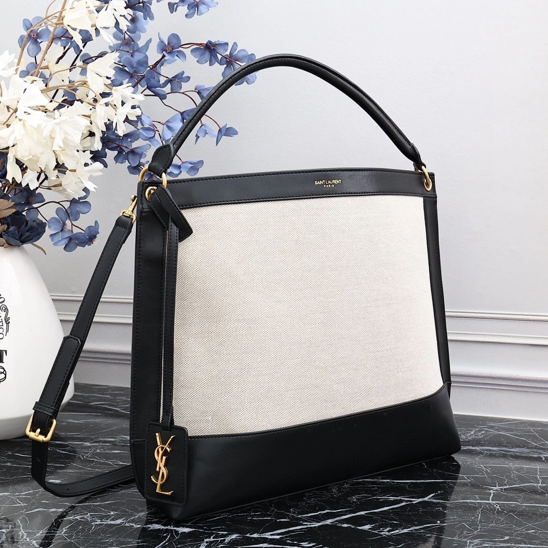 AIR- 634786 cowhide HOBO item : BT-B225C2736W