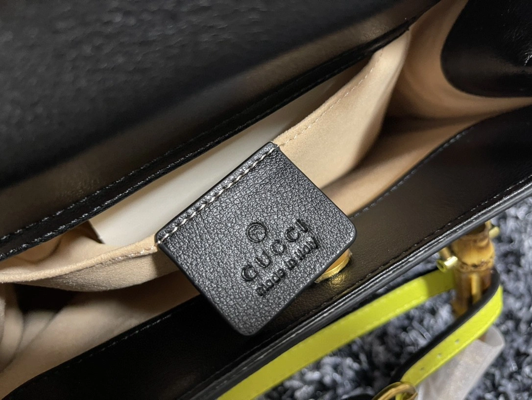 AIR- 660195-17QDT-1175 DIANA item : BT-B225D2852W