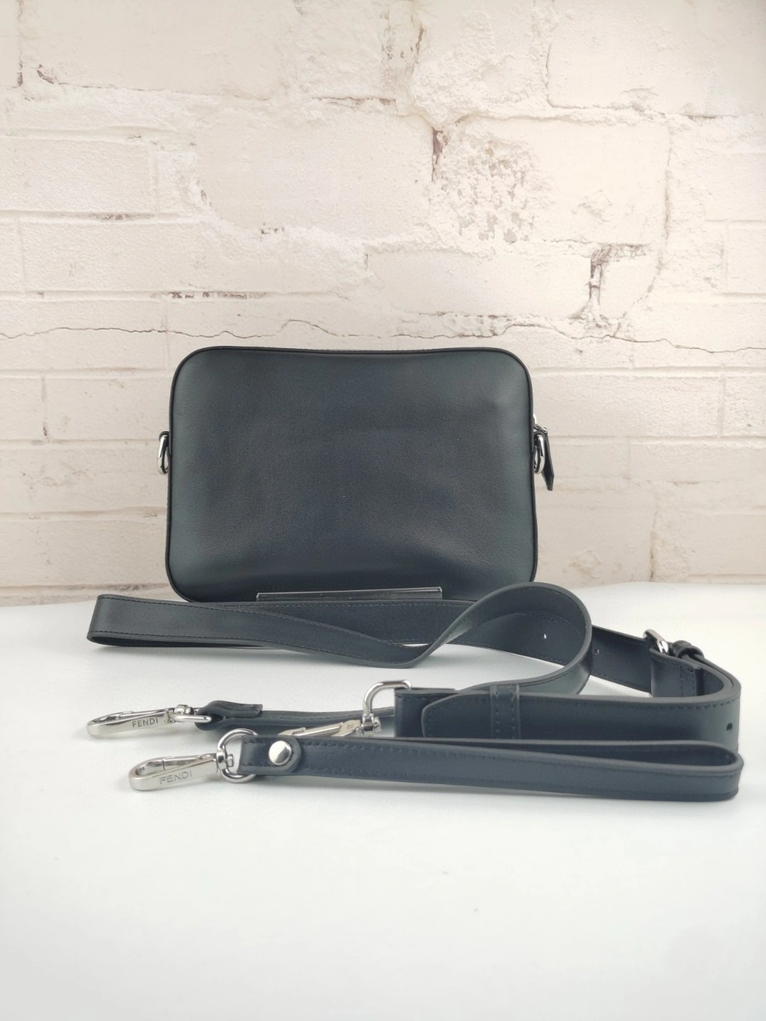 AIR- 7M0286ADM8F0R2A cowhide item : BT-B225E1236W
