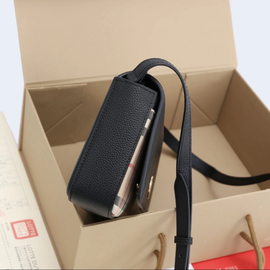AIR- 8023226 Vintage item : BT-B225D2308W