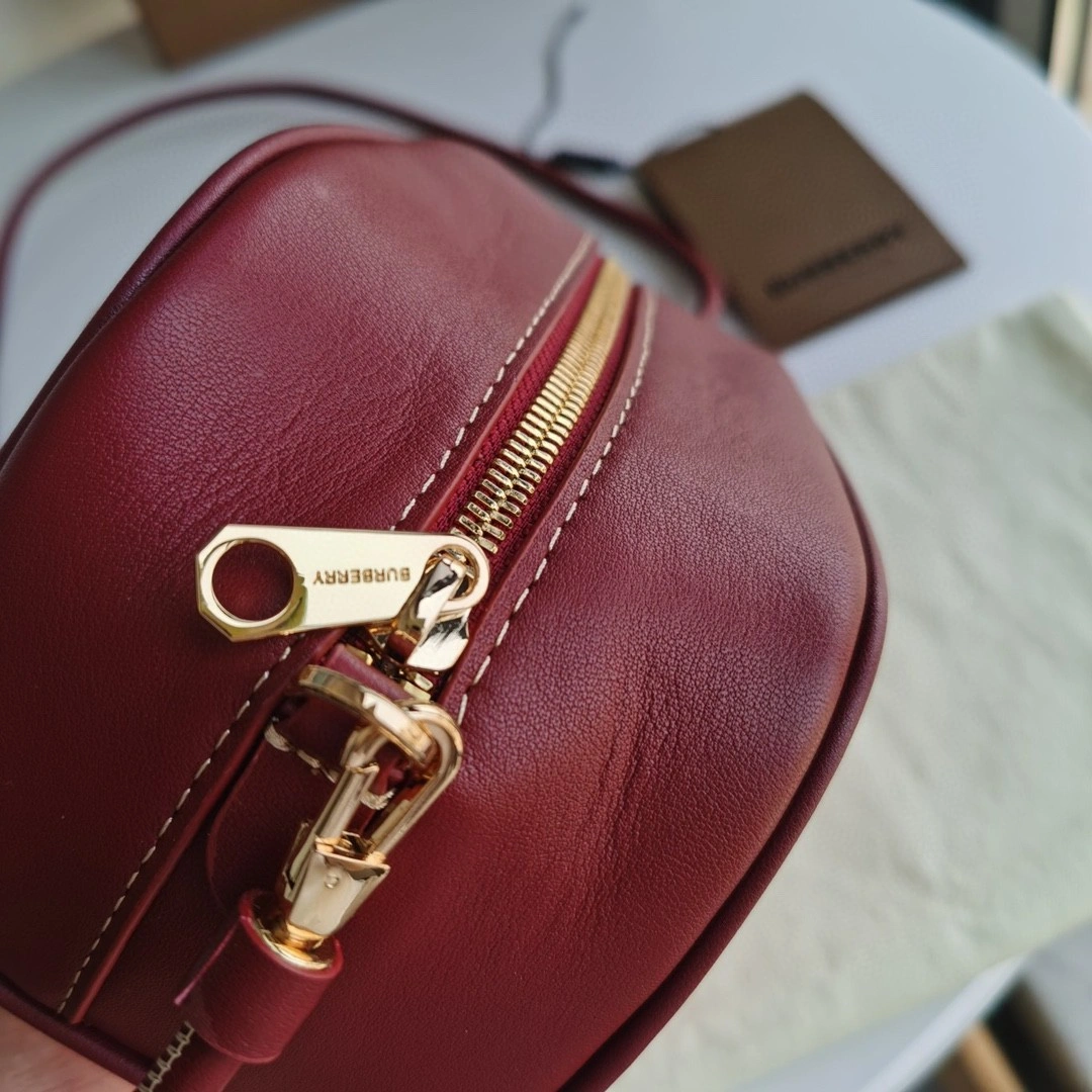 AIR- 80367381 Calfskin item : BT-B225E1234W