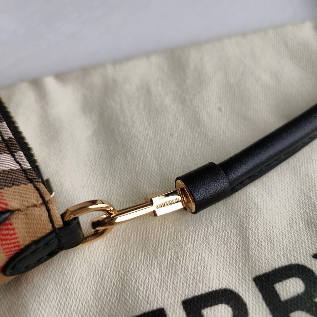AIR- 80434051 Vintage item : BT-B225E1233W