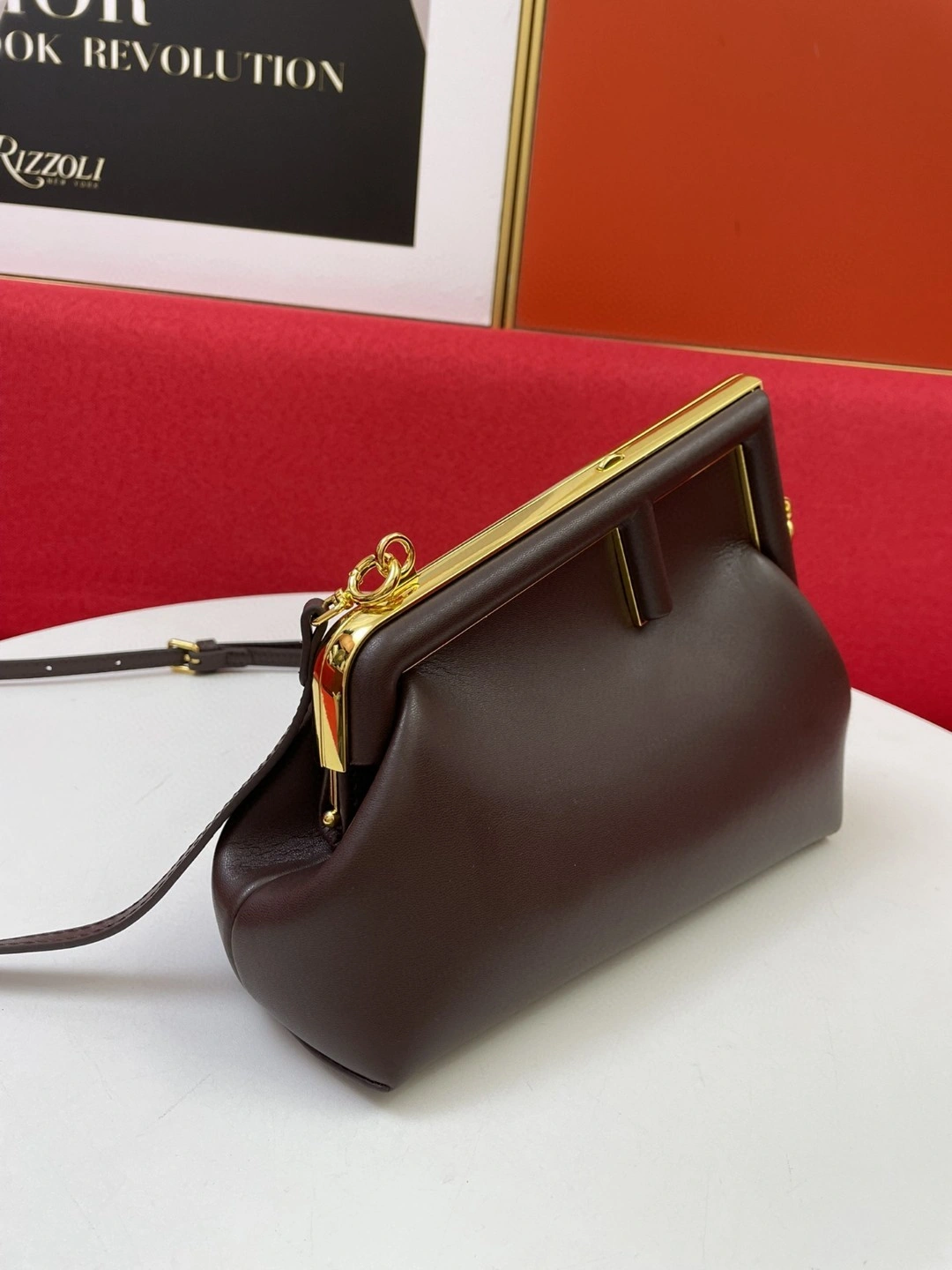 AIR- 8BP129-ABVE-F0L1B sheephide item : BT-B225D2815W