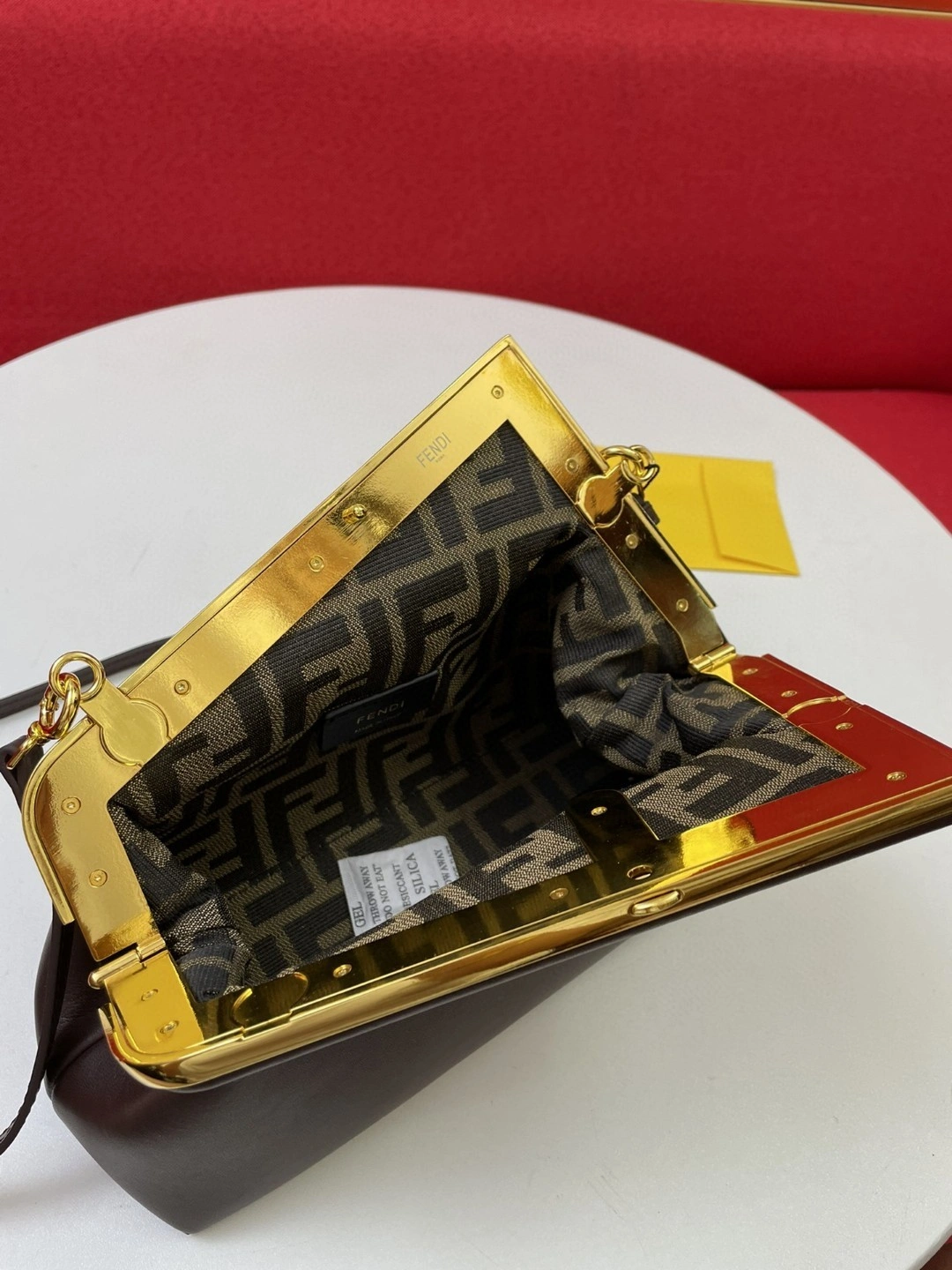 AIR- 8BP129-ABVE-F0L1B sheephide item : BT-B225D2815W
