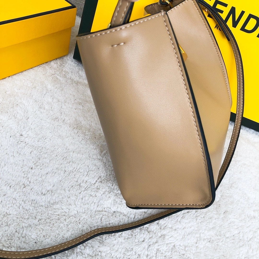 AIR- 8BS054-AAIW-F15KR Calfskin item : BT-B225E2704W