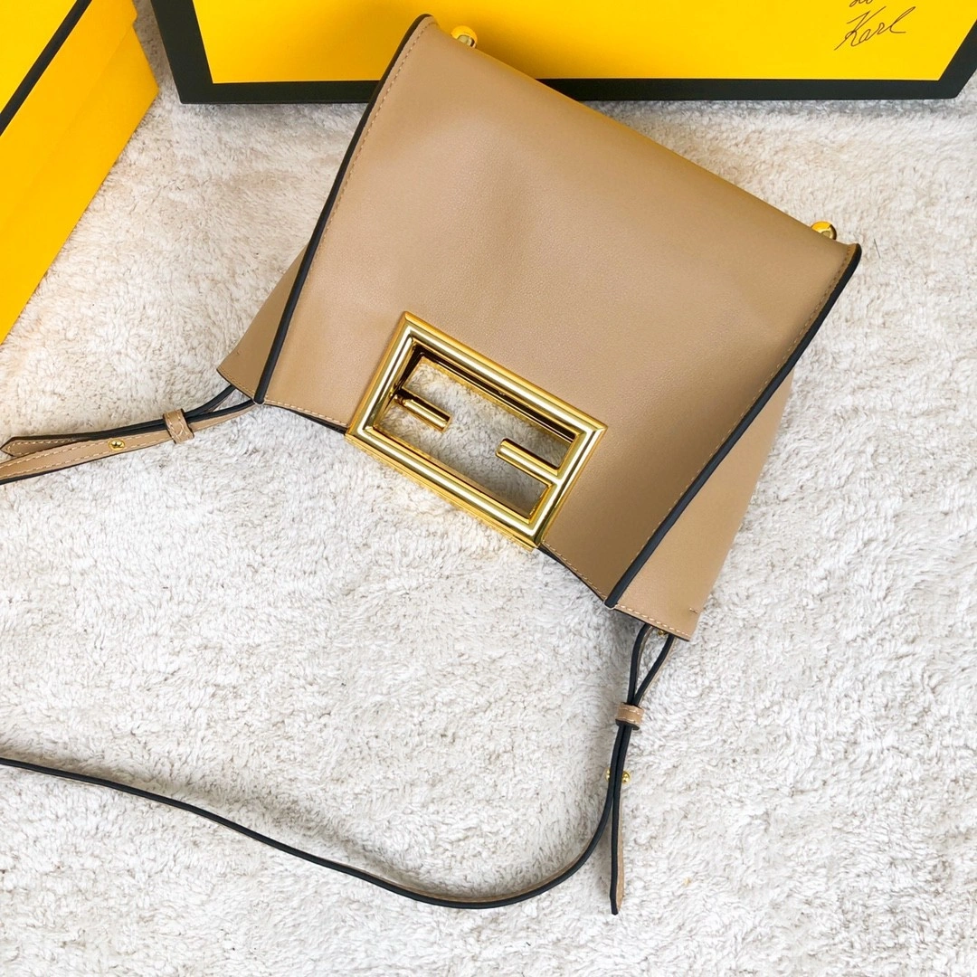 AIR- 8BS054-AAIW-F15KR Calfskin item : BT-B225E2704W