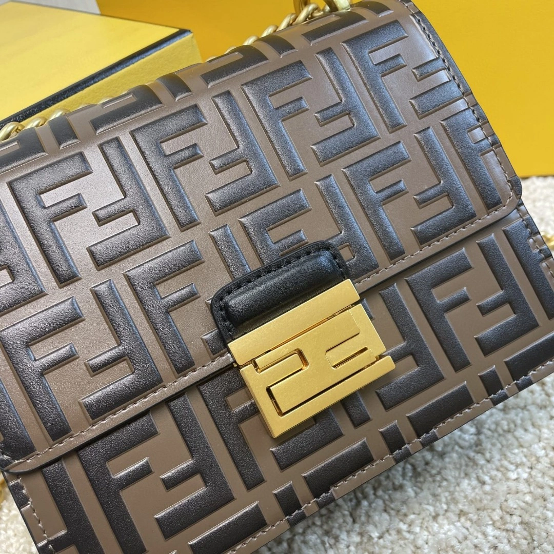 AIR- 8M0417A659F13VK cowhide item : BT-B225D2349W