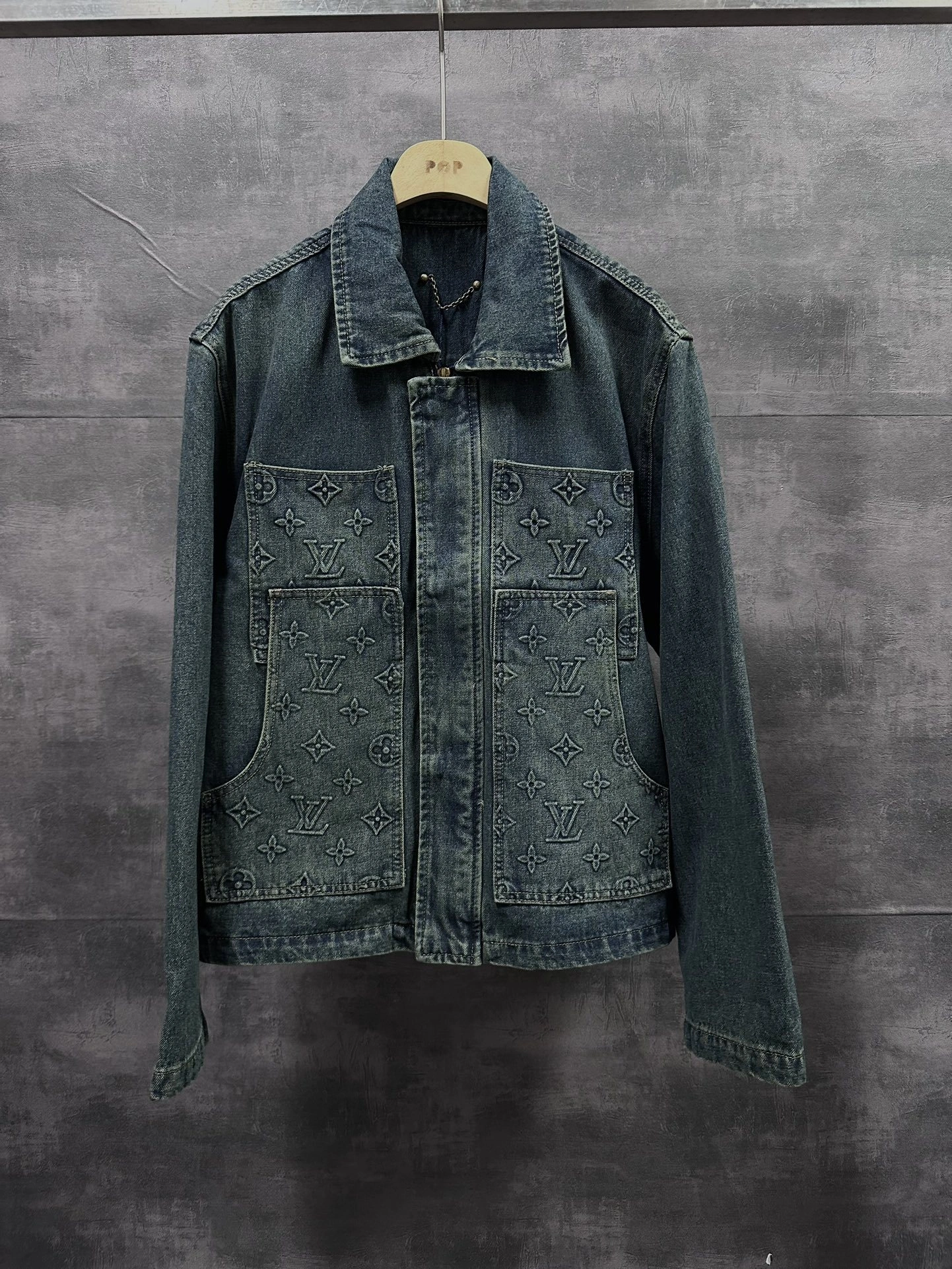 AIR- 8V item:E-F000C1543