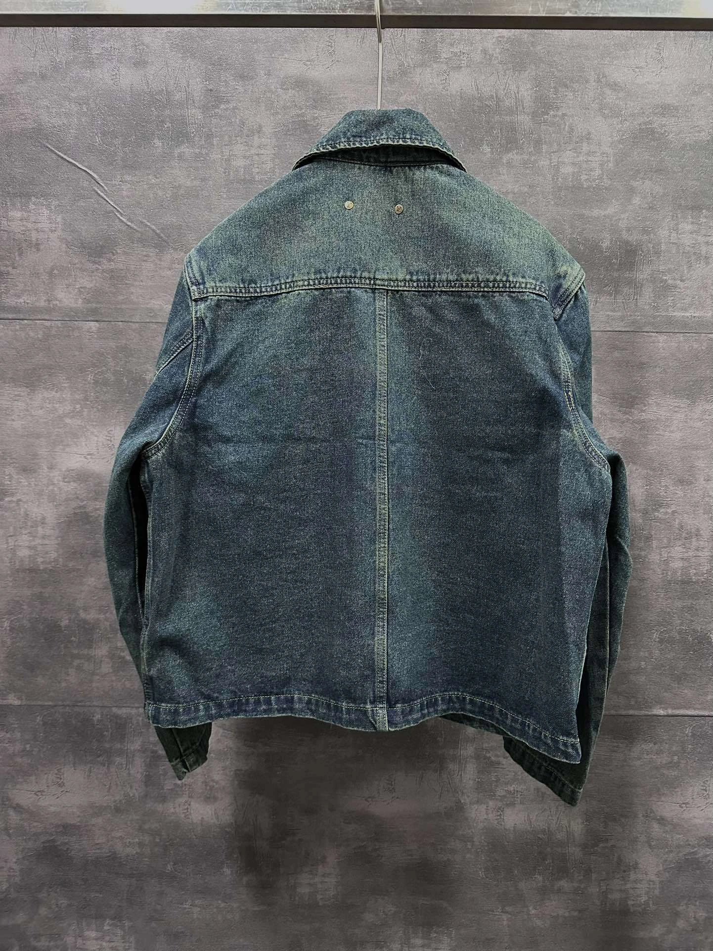 AIR- 8V item:E-F000C1543
