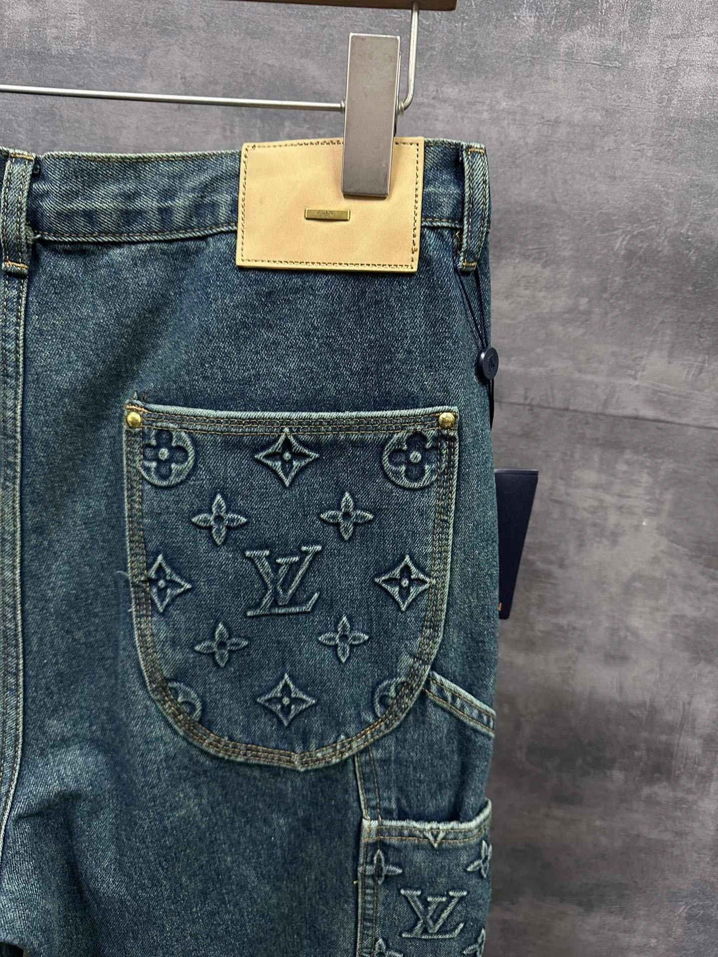 AIR- 8V item:E-F000C1543