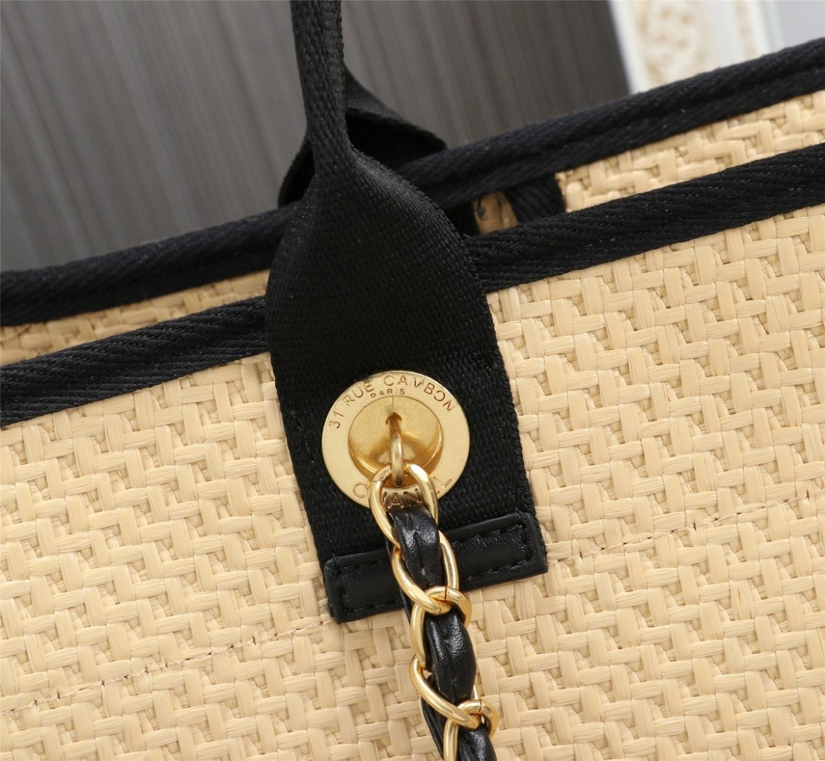 &AIR- A66941 shopping bag item : BT-B225C2733W