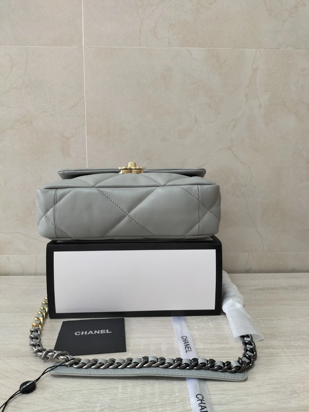 &AIR- AS1160-B054852-NC634 sheephide item : BT-B225E1214W
