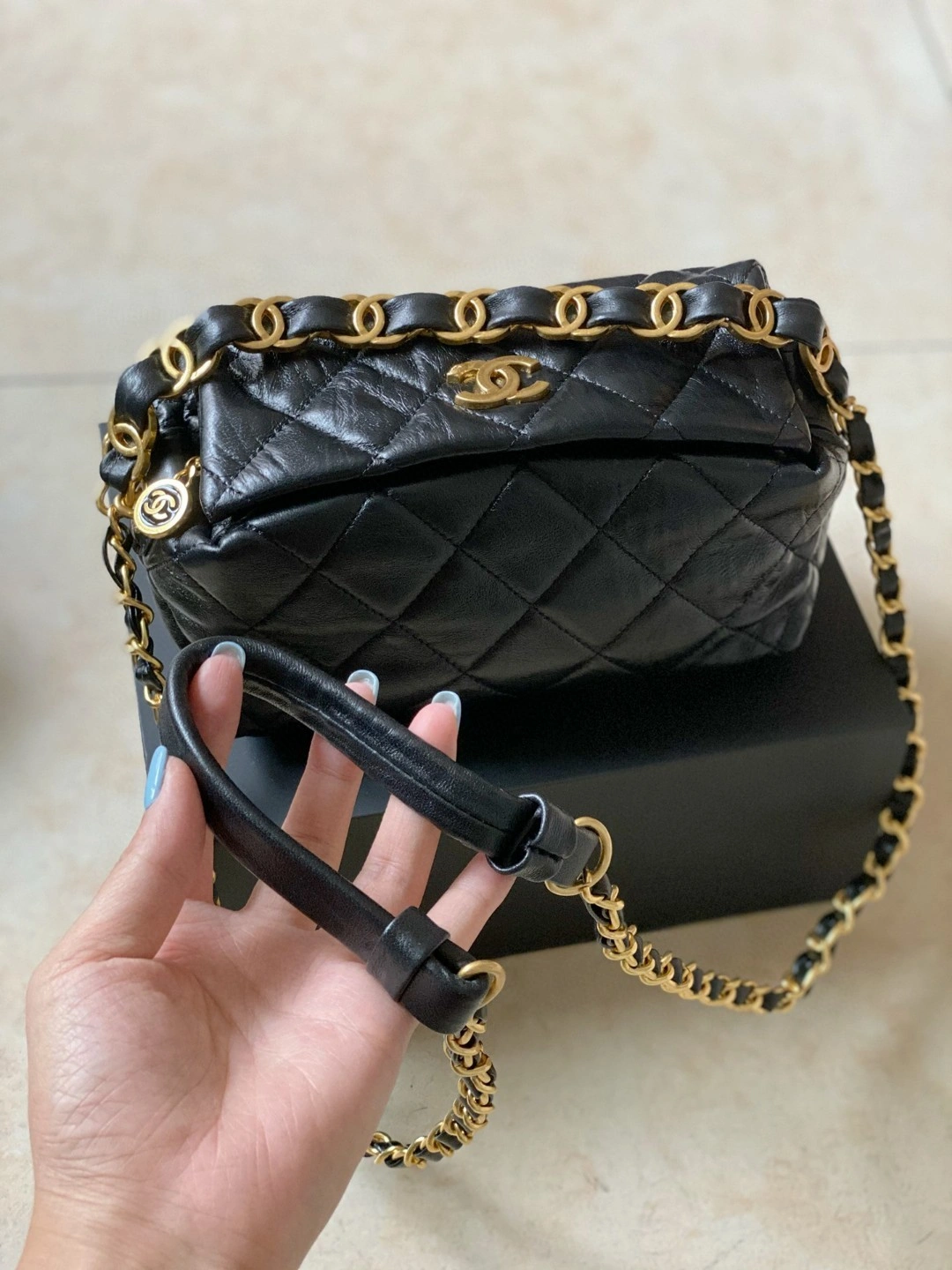 AIR- AS2479-B05514-94305 sheephide HOBO item : BT-B225D2820W