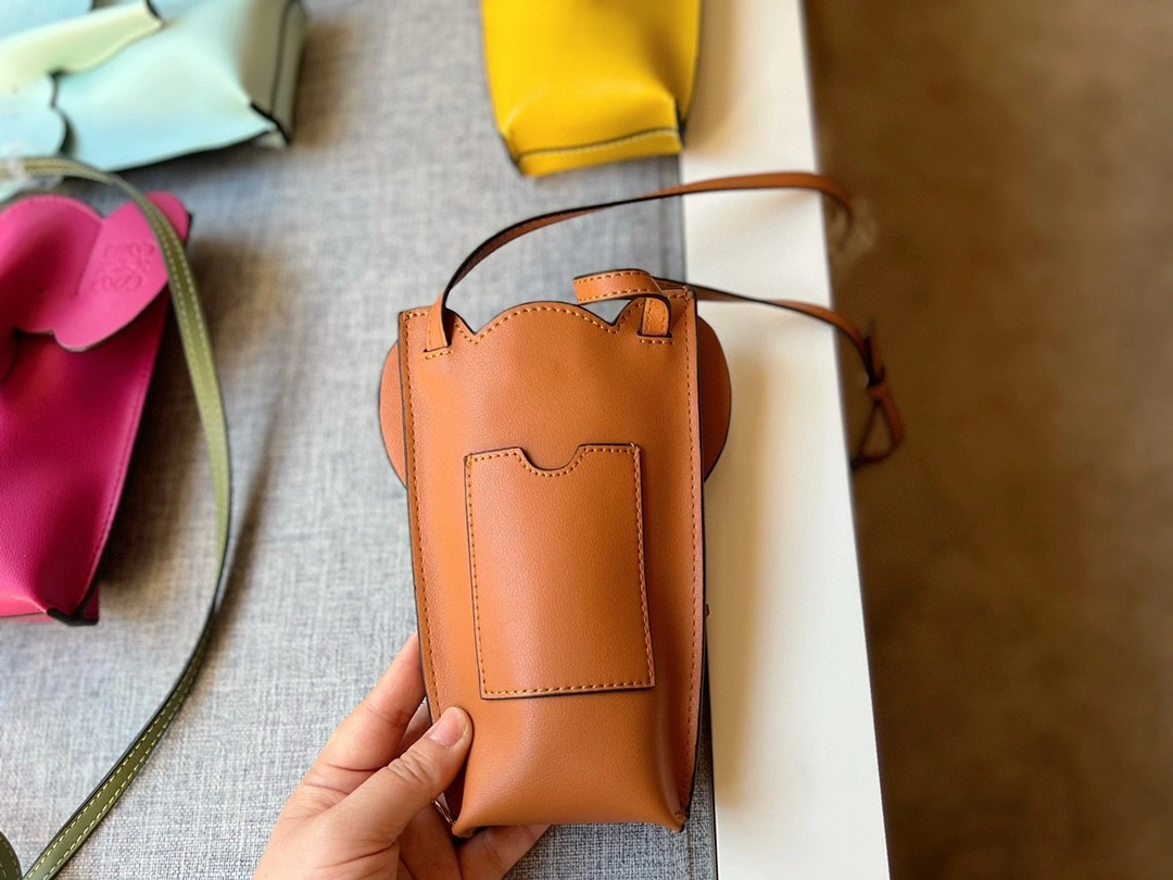 AIR- C623B02X03-2530 Calfskin item : BT-B264E1329W