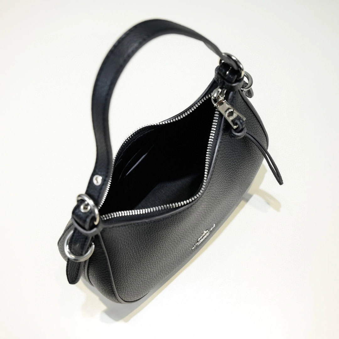 AIR- C6807-SVBK cowhide Kleo Hobo item : BT-B225E1602W