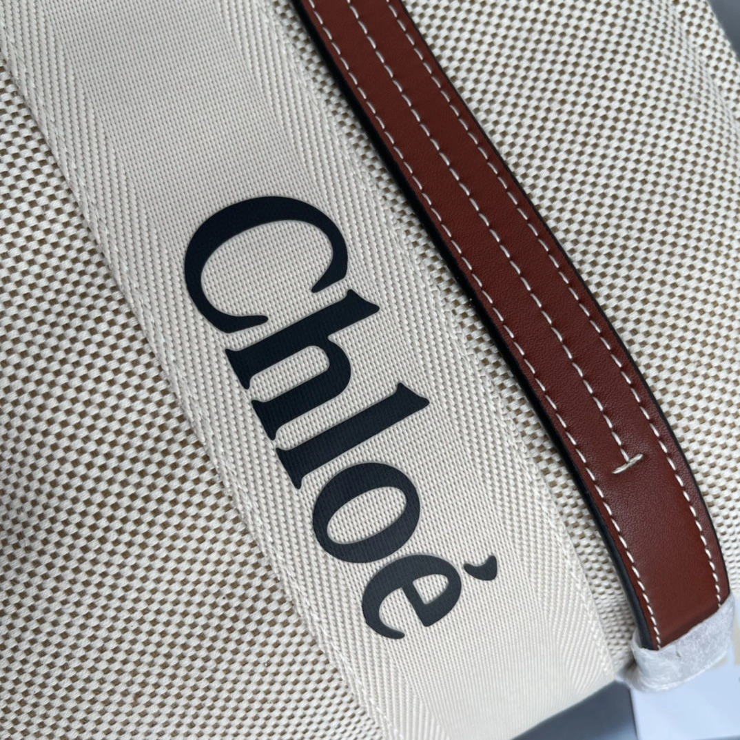 AIR- CHC21US383E6690U Woody Tote Bag item : BT-B225D2323W