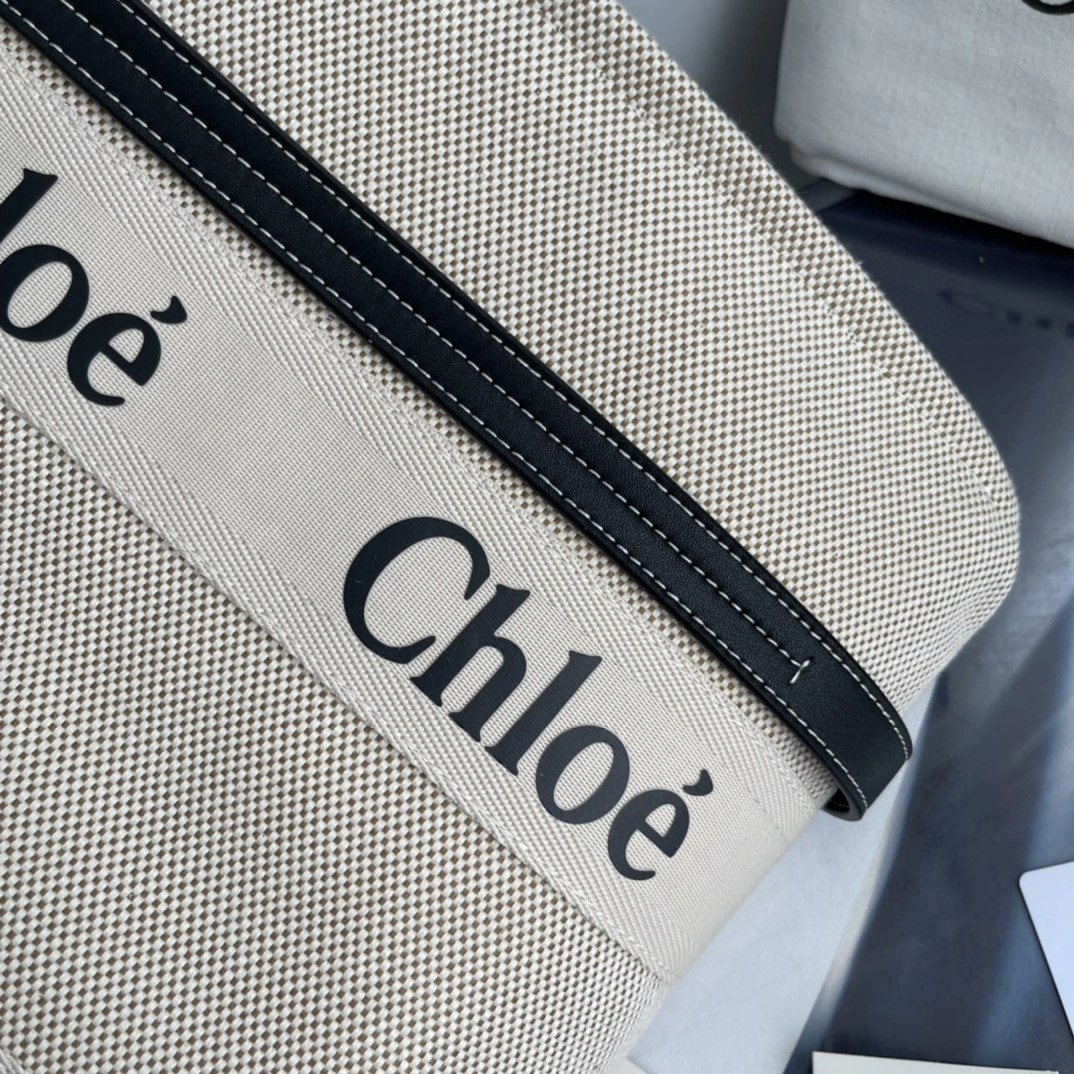 AIR- CHC21US383E6691J Woody Tote Bag item : BT-B225D2320W