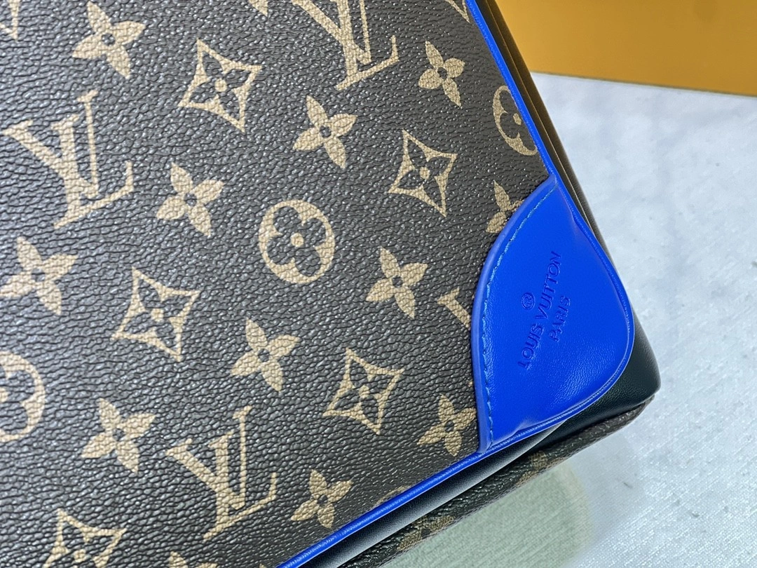 AIR- M45867 Monogram Macassar item : BT-B225C2707W