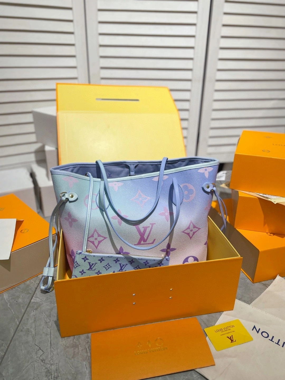 &AIR- M46077 Neverfull item : BT-B299E3035W