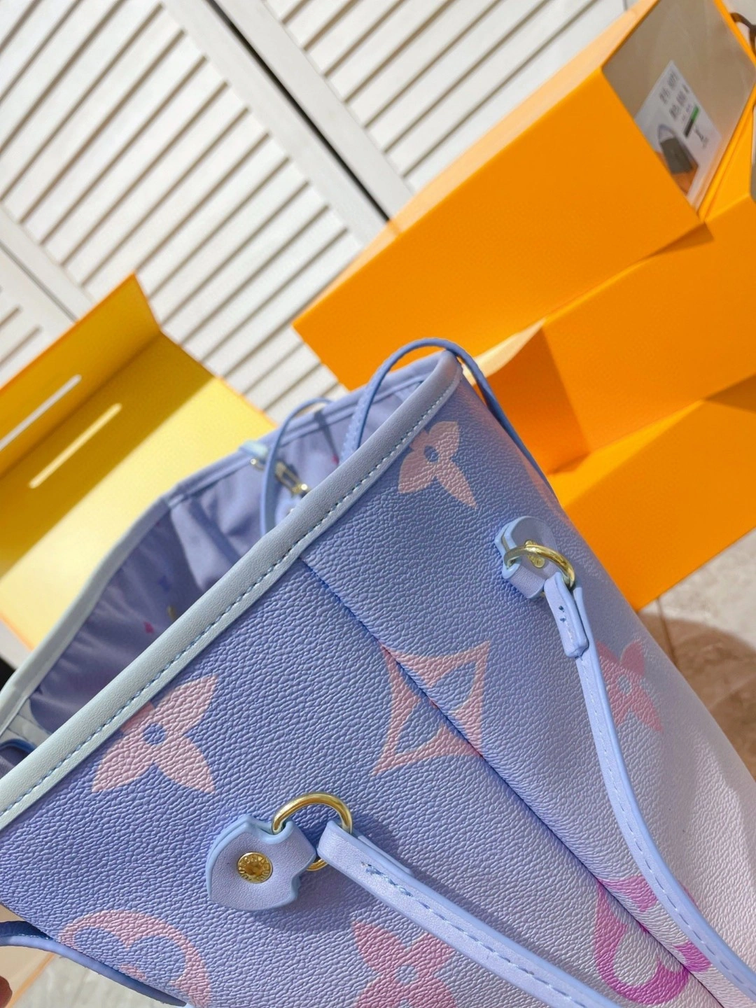 &AIR- M46077 Neverfull item : BT-B299E3035W
