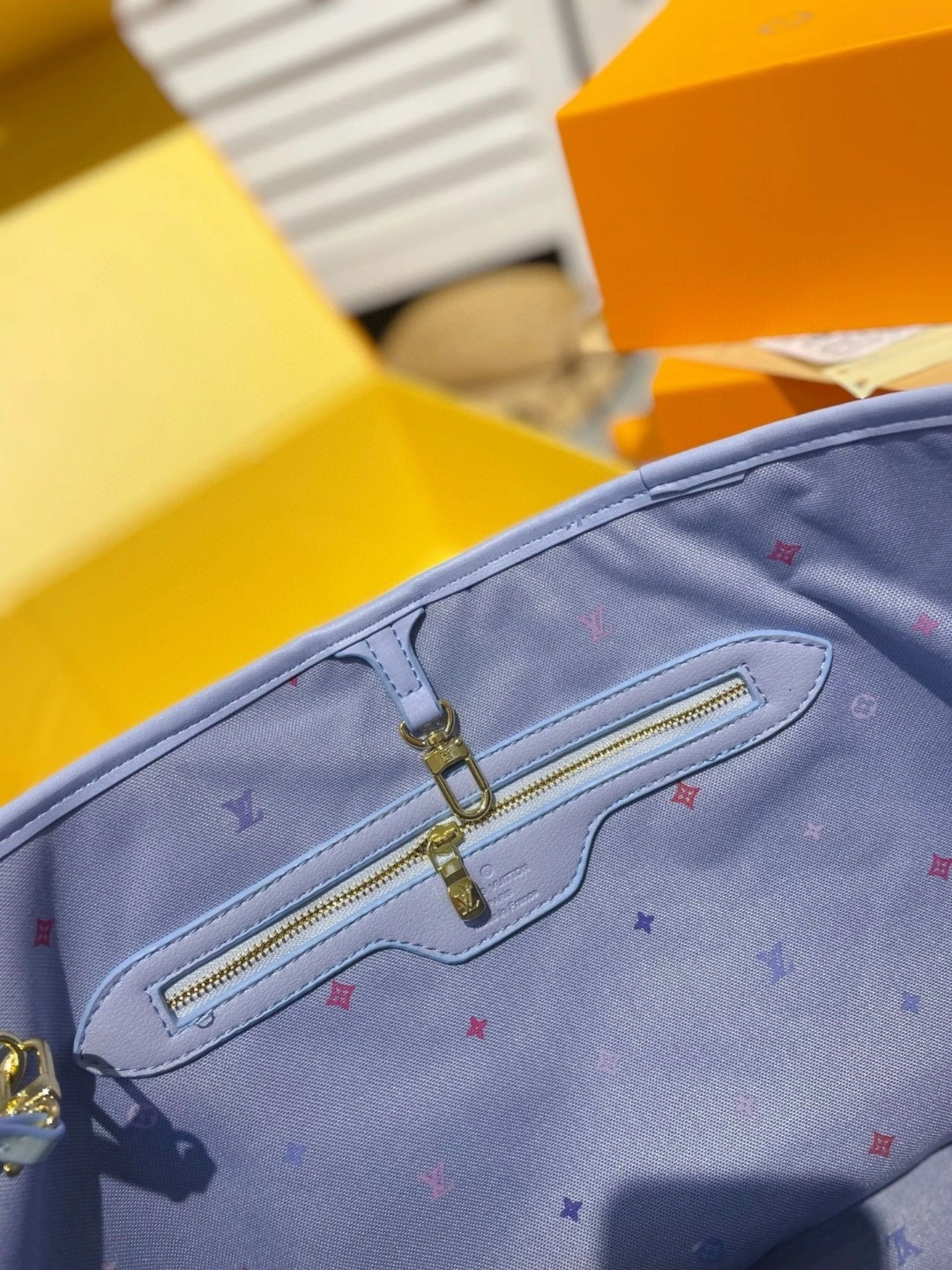 &AIR- M46077 Neverfull item : BT-B299E3035W
