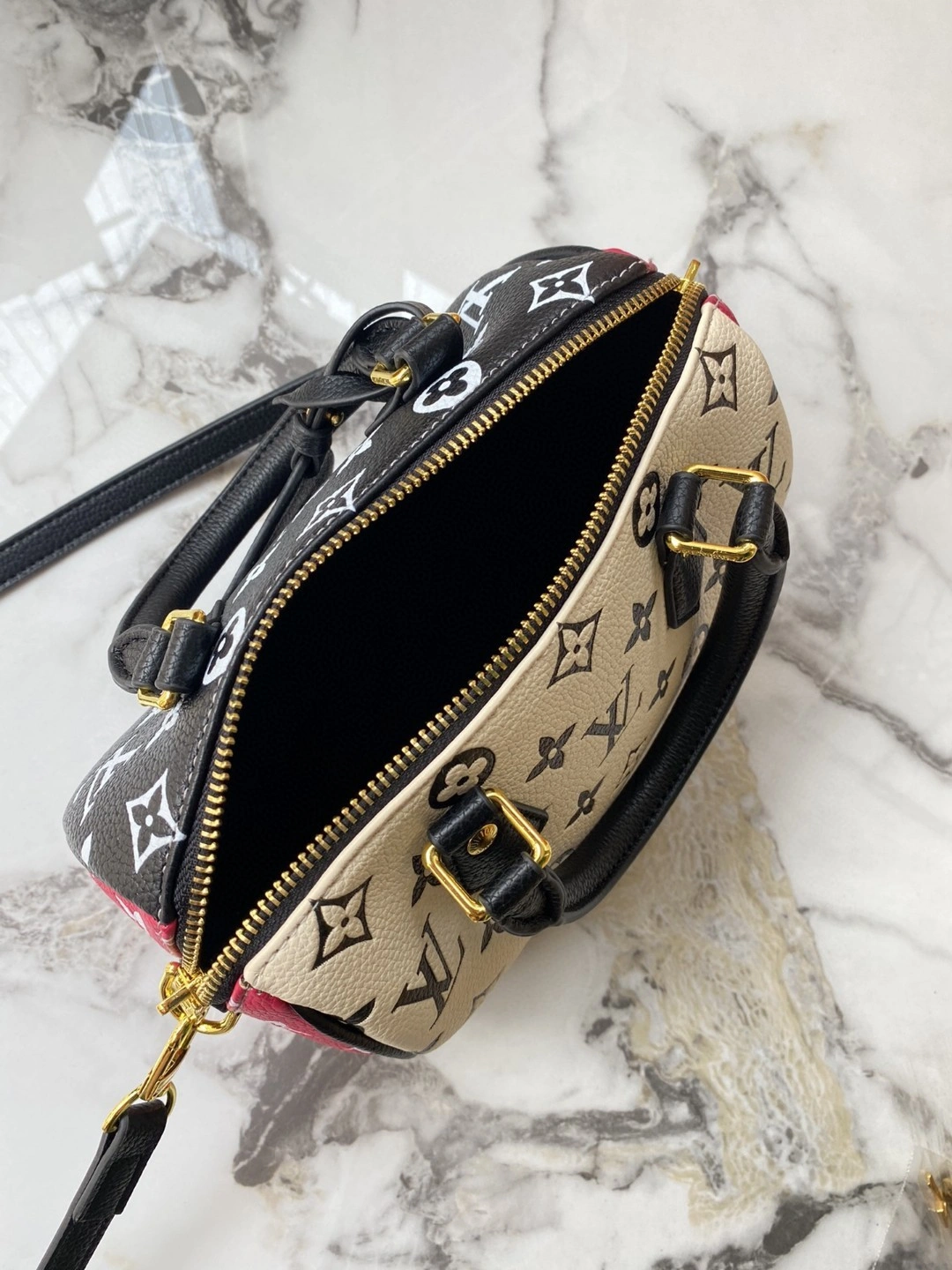 AIR- M46088 cowhide Speedy Bandoulière 20 item : BT-B225D3015W