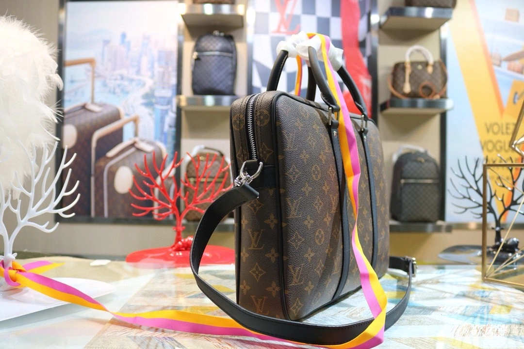 AIR- M52005 cowhide PorteDocuments Voyage item : BT-B225C2735W