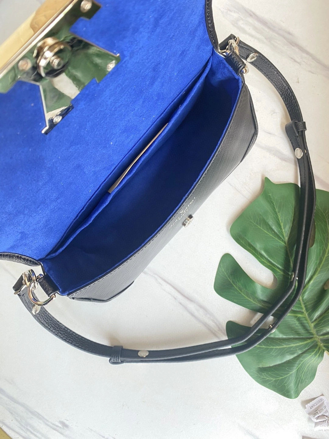 AIR- M59386 item : BT-B225E2618W