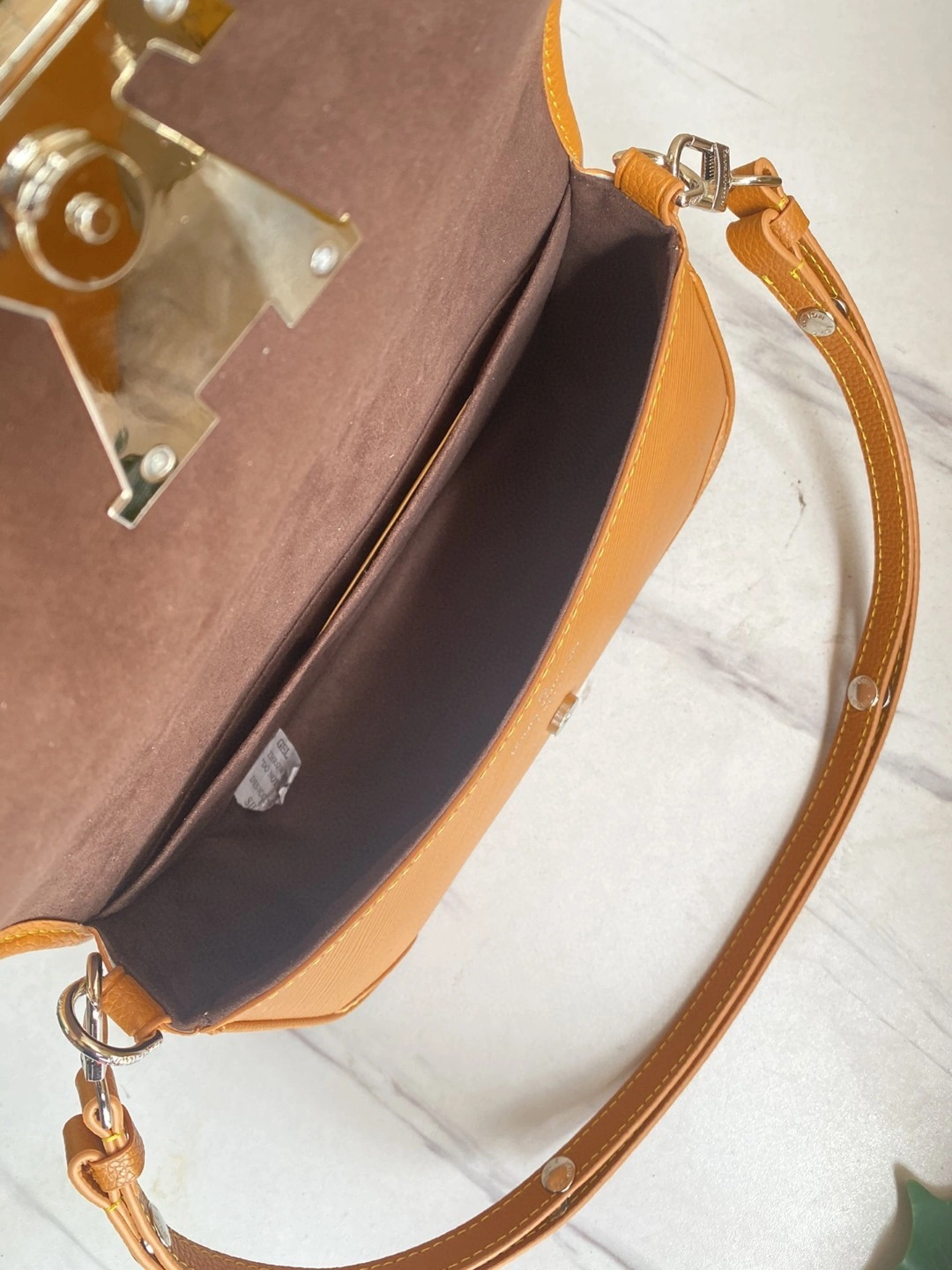 AIR- M59459 item : BT-B225E2617W