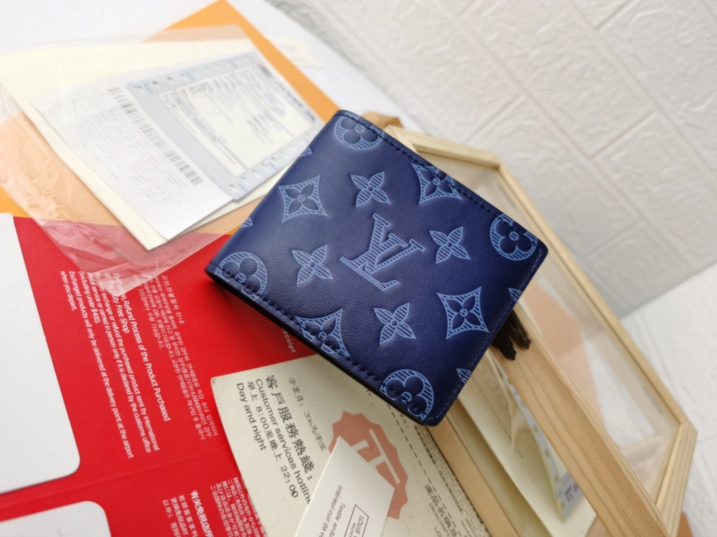 AIR- M80422 Calfskin Multiple item : BT-B225E0604W
