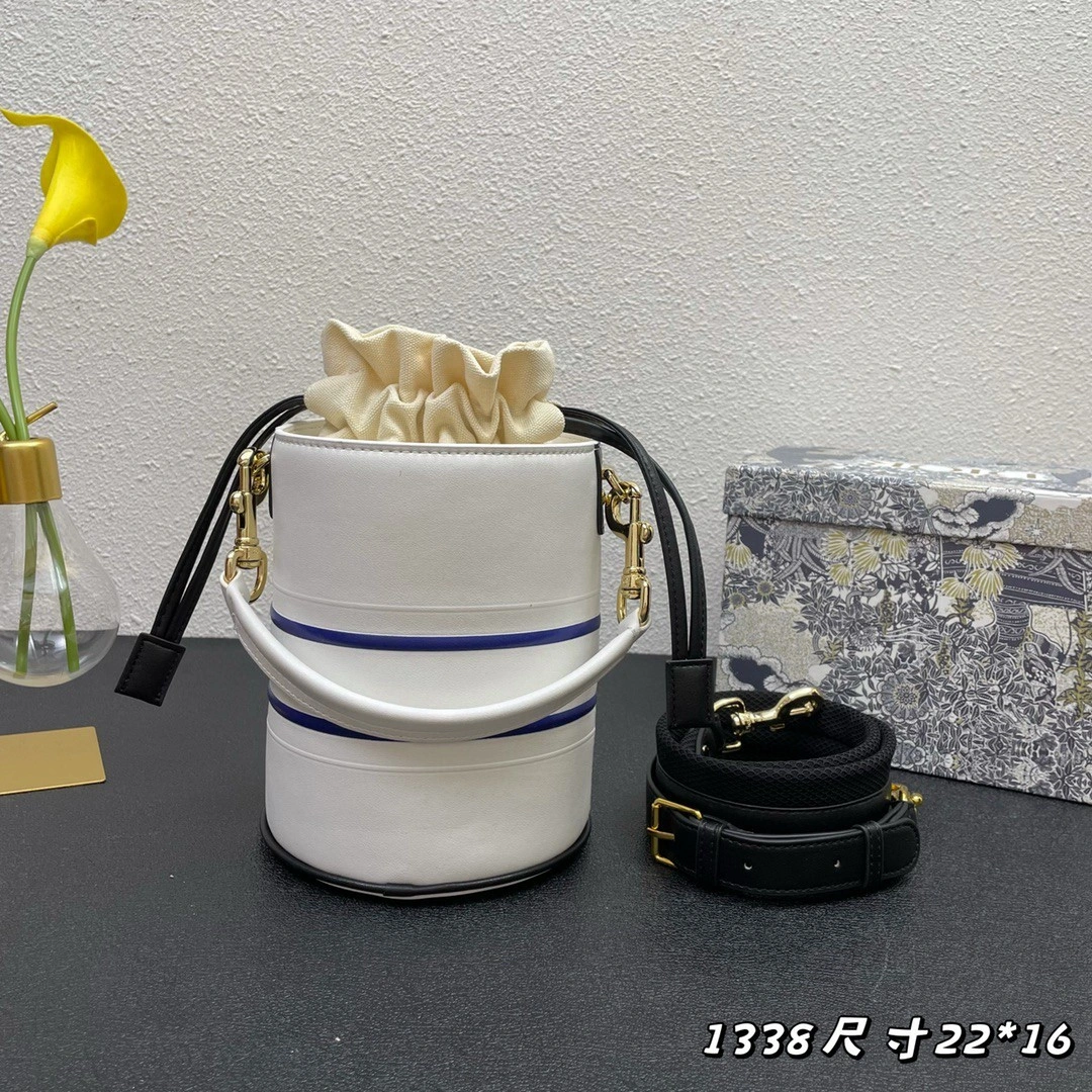 AIR- M8703OOBR-M933 cowhide item : BT-B225E3107W
