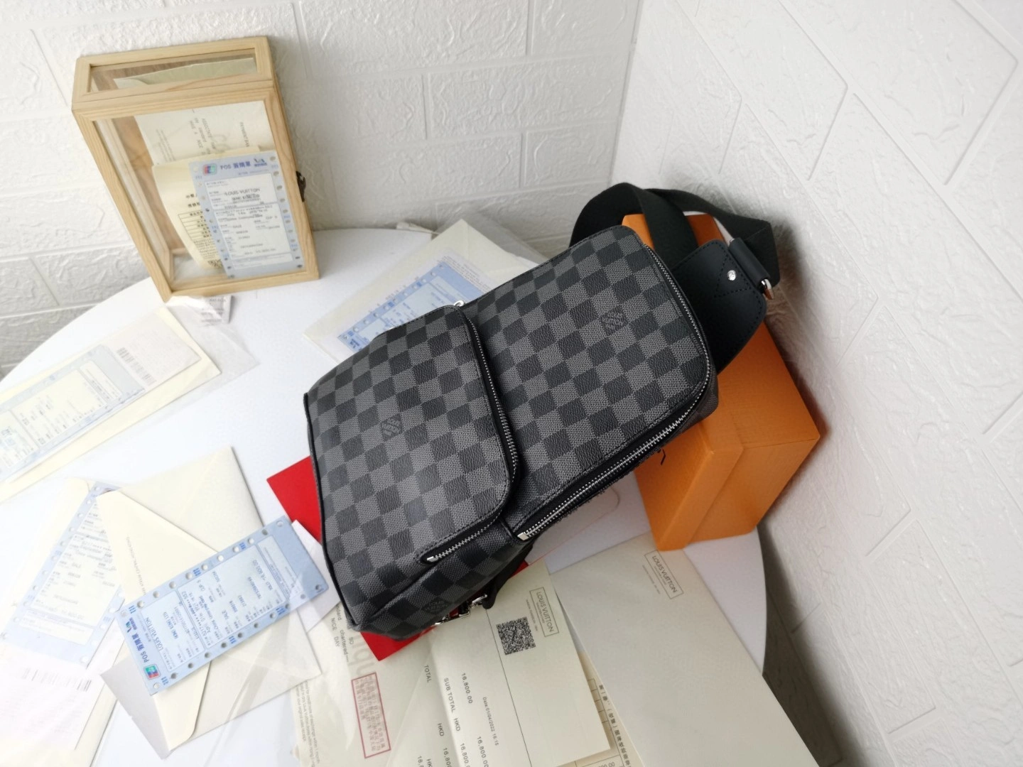 &AIR- N40097 cowhide Avenue item : BT-B225E0616W
