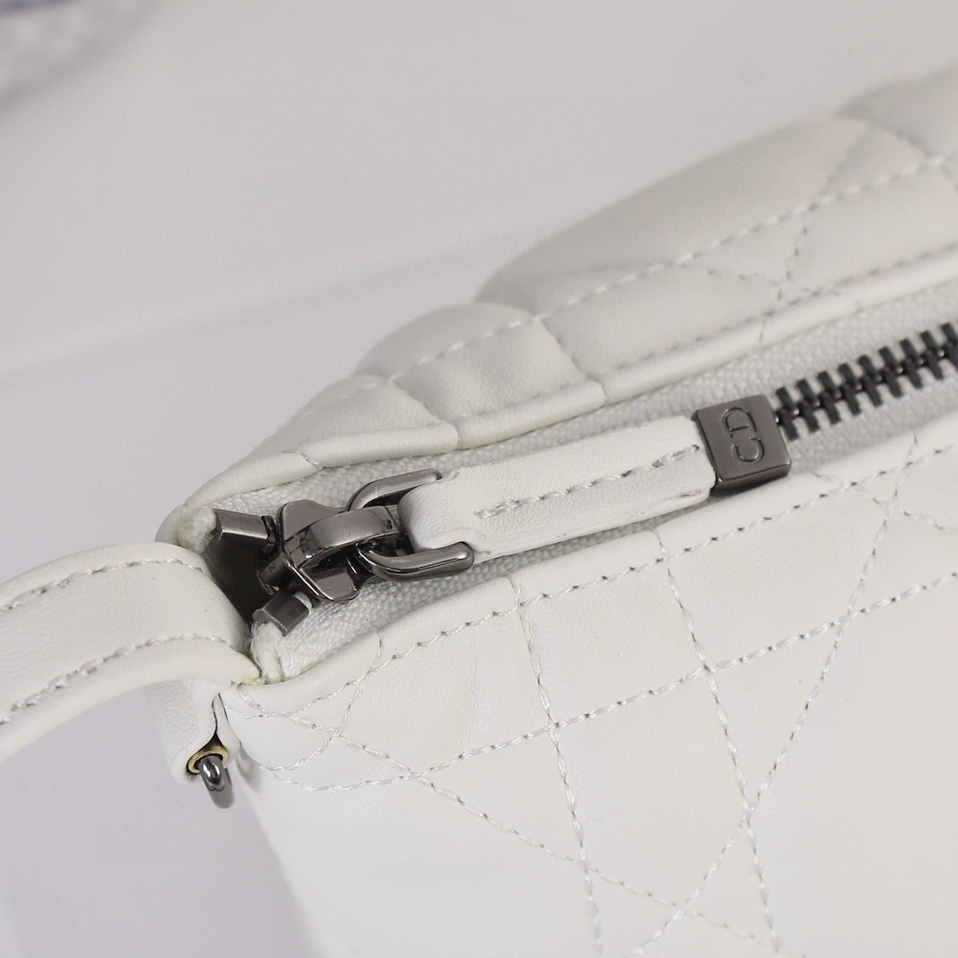 AIR- S5554BMIG-M030 cowhide TRAVEL NOMAD item : BT-B225E2304W